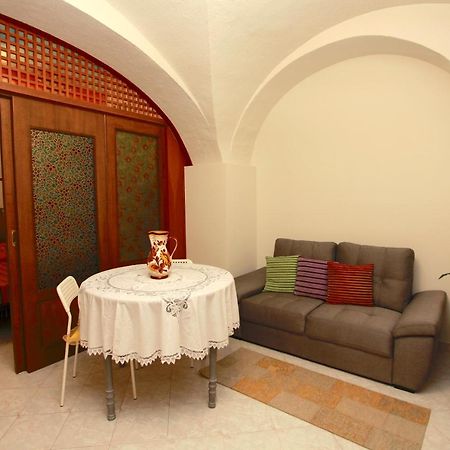 טאורמינה Albert House מראה חיצוני תמונה