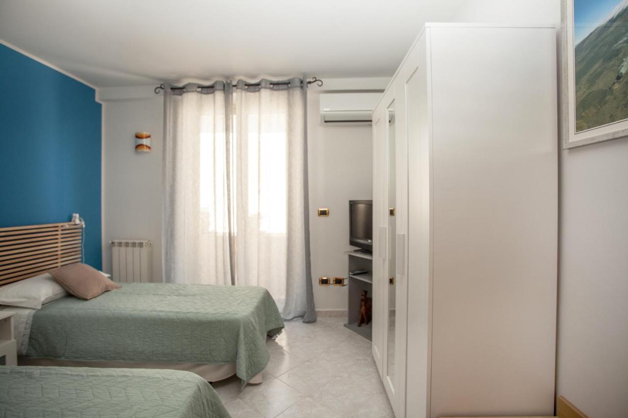 טאורמינה Albert House מראה חיצוני תמונה